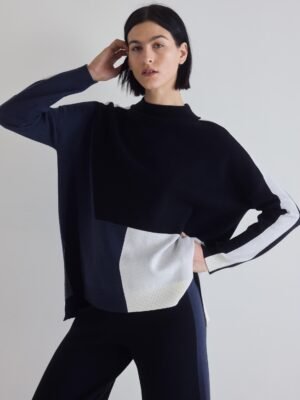 Light Knit Colorblock Sweater